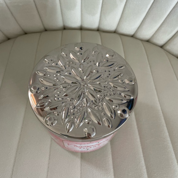 NWT B&BW Champagne Toast Holiday Edition 3 Wick Candle - Picture 2 of 5